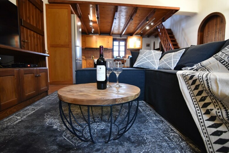 Cycladic Apartment