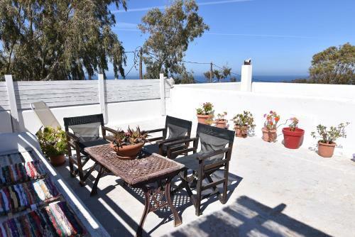 Cycladic Apartment