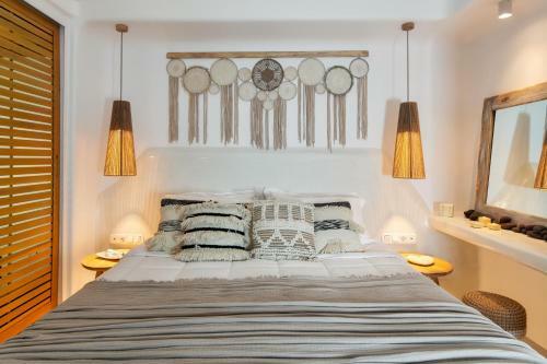 Milestone Villas