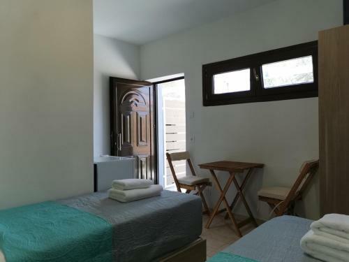 Hostal Citro By The Sea