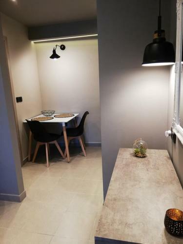 Hostal Dolora's Rooms
