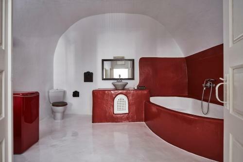 2 Bedroom Charming Villa With Outdoors Jacuzzi