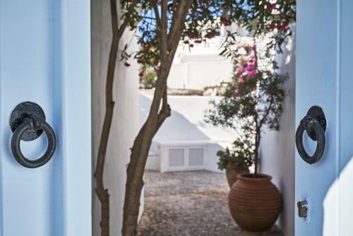2 Bedroom Charming Villa With Outdoors Jacuzzi