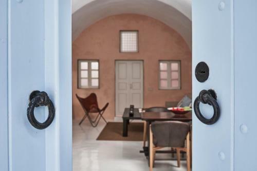 2 Bedroom Charming Villa With Outdoors Jacuzzi