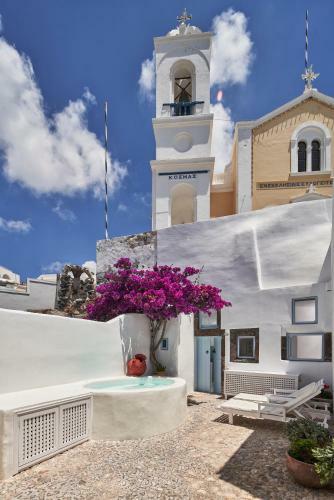 2 Bedroom Charming Villa With Outdoors Jacuzzi