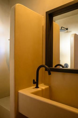 Ambeli Sunset Villas