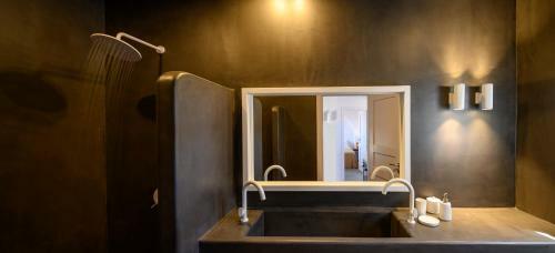 Ambeli Sunset Villas
