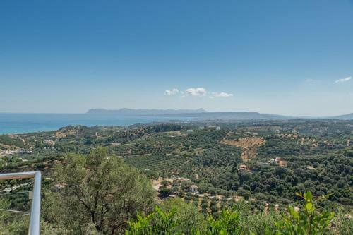 Ano Stalos Villa Sleeps 6 Pool Air Con