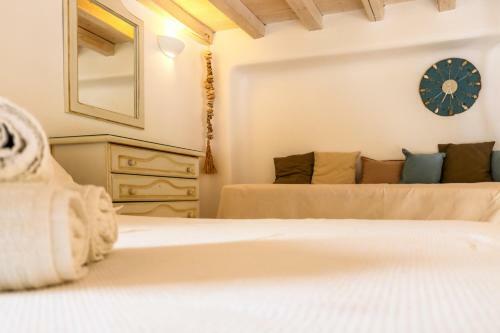 Ortus Ivory Mykonian Lux Villa With Pool!