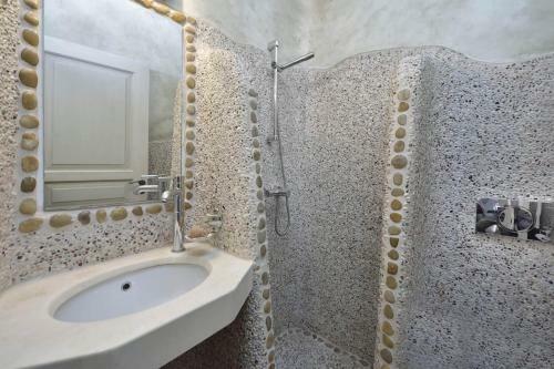 Marvi House 2