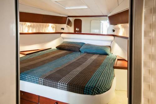 Vanilia Yacht Mikonos
