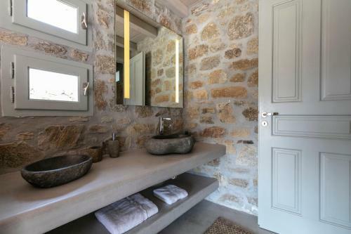 Black Diamond Luxurious Villa Mykonian Blue