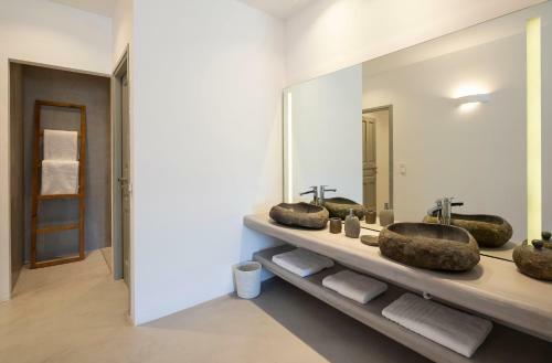 Black Diamond Luxurious Villa Mykonian Blue