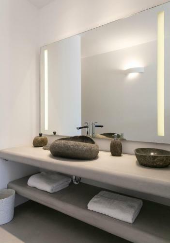 Black Diamond Luxurious Villa Mykonian Blue
