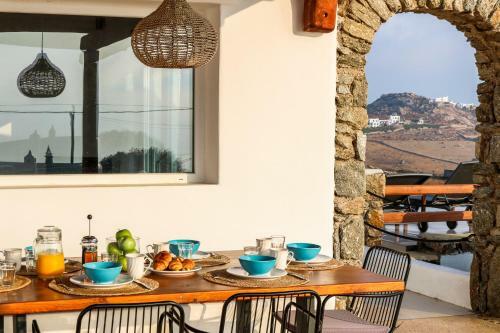 Villa Ortus White Cycladic Lux With Private Pool 3bed & 3bath!