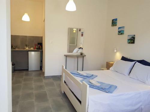 Mykonos Budget Rooms