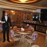 Qhotel