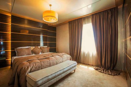 Apartamento Lahoya Suites