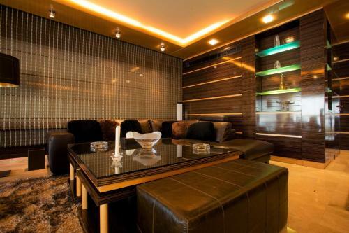Apartamento Lahoya Suites