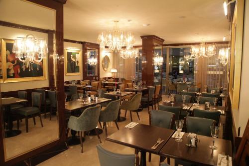 Honey House Hotel