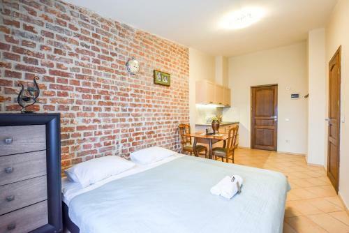 Kubu Apartment
