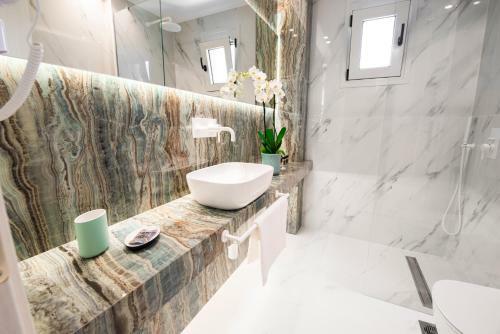 Frunze Luxury Apartments