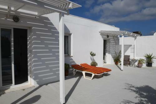 Cycladic House At The Suburbs Of Naousa