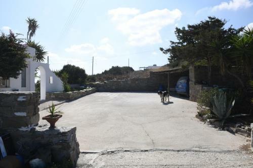 Cycladic House At The Suburbs Of Naousa