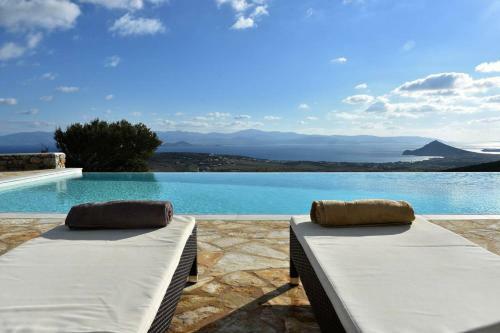 Triad Villas - Panoramic Three Villa Complex With Helipad