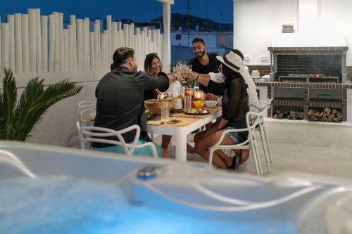 Manda Luxury Apartments