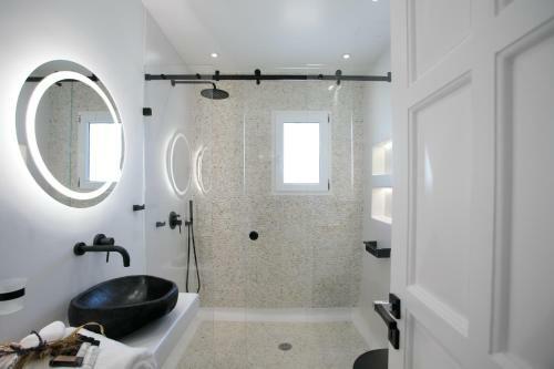 Manda Luxury Apartments