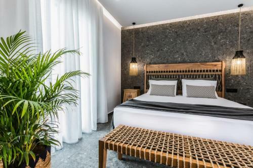 Hotel Naxian Secret