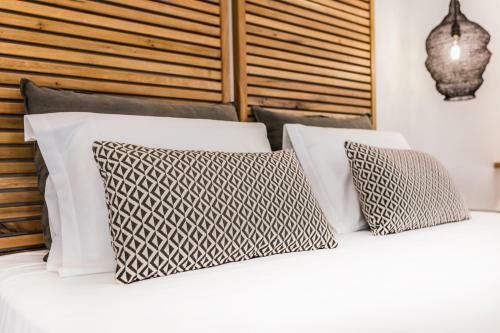 Hotel Naxian Secret