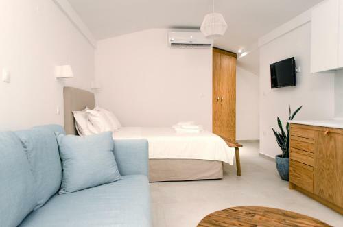 Hostal Thea Suites