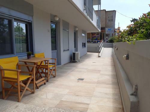 Ammos Seafront Family Apartments