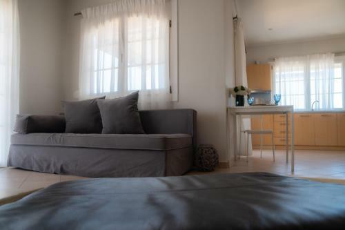 Ammos Seafront Family Apartments
