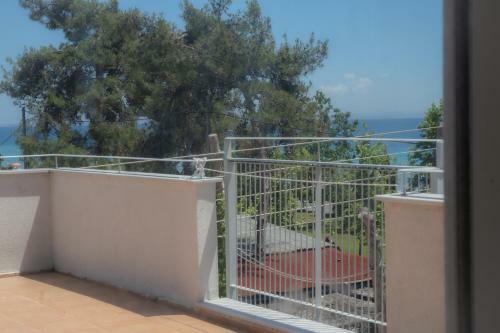 Ammos Seafront Family Apartments