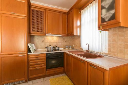 #flh - The Tangerine House (6bdr)