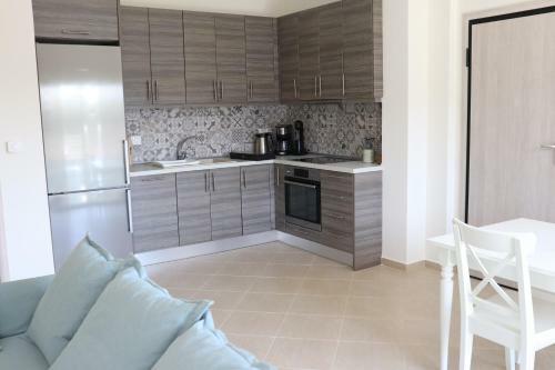 Villa Three-storey Maisonette In Nikiti