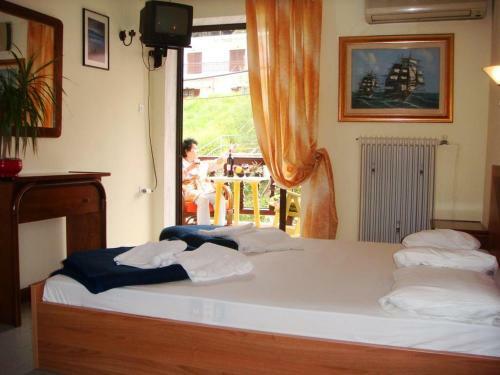 Hostal Room In Bb In Paradise