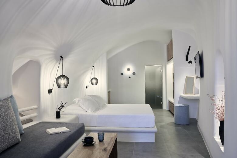 Hotel Alisaris Cave Suites