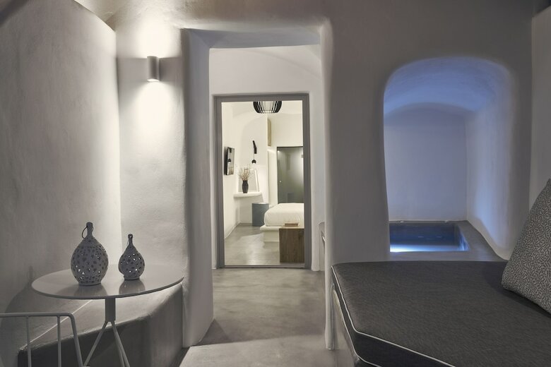 Hotel Alisaris Cave Suites