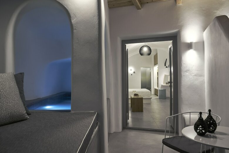 Hotel Alisaris Cave Suites