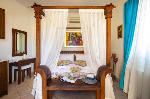 Inviting Arokaria Apartment In Panormo