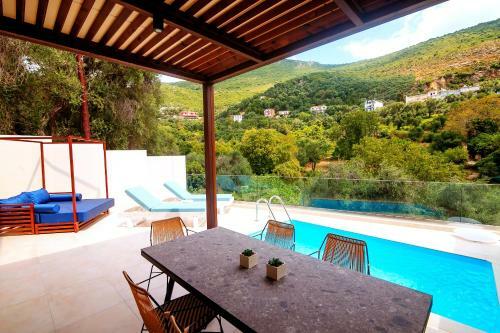 Elite Luxury Villas