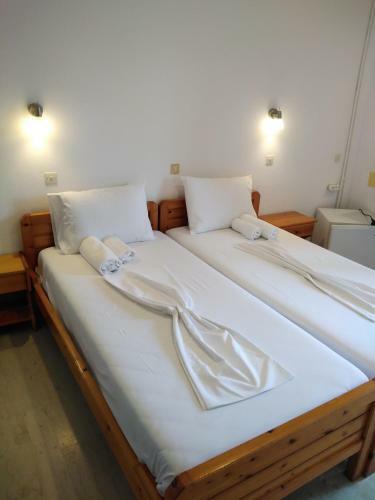 ?otel Della