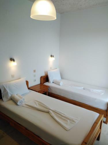 ?otel Della