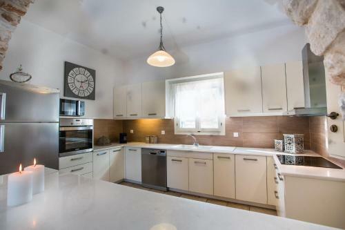 Platinum Paros Villa Villa Elegance 5 Bedrooms Private Pool Tsoukalia