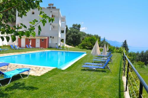 Apartments In Pelekas Beach With Pool Adonis