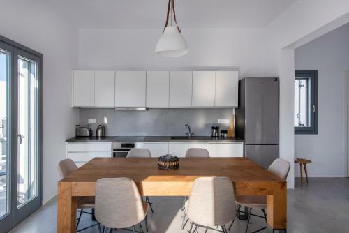 Apartamento Parikia's Crossroad 3 Bedroom House